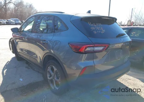 2025 Ford Escape St-Line z USA, uszkodzony, nr VIN 1FMCU9MN8SUA09466